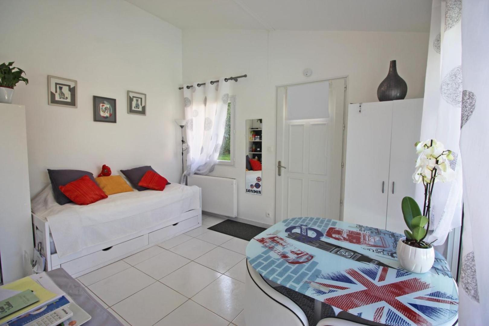 Les Carpes A Limoges Bed and Breakfast Εξωτερικό φωτογραφία